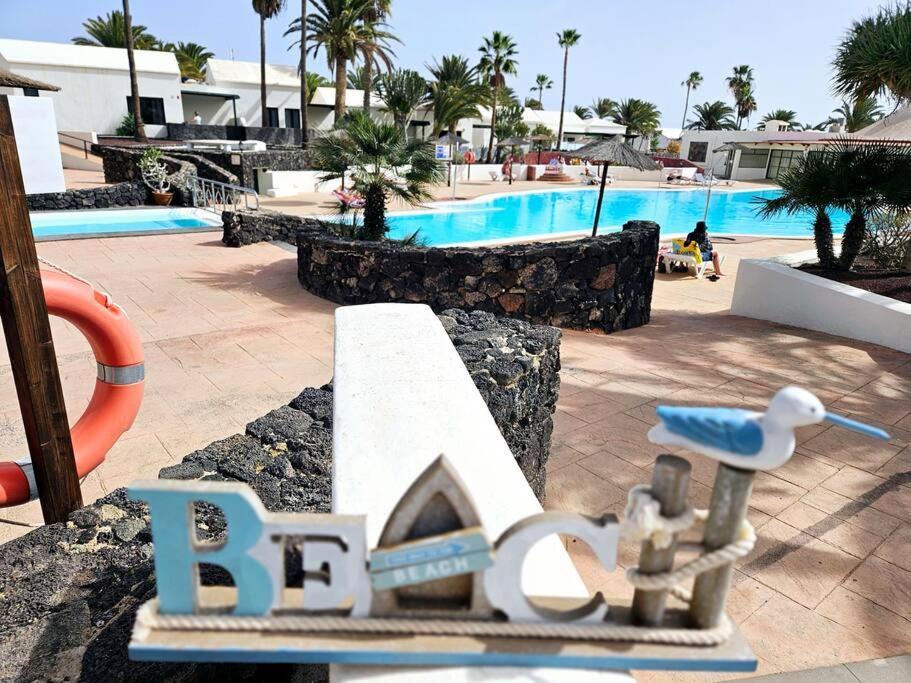 Apartamento Taisa Playa Roca กอสตา เตกีสเซ ภายนอก รูปภาพ