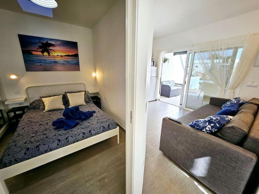 Apartamento Taisa Playa Roca กอสตา เตกีสเซ ภายนอก รูปภาพ